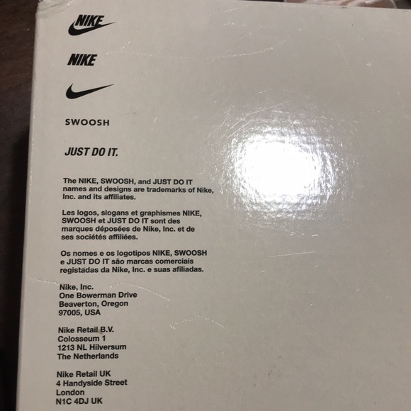 NEW Nike United Womens Air Force 1 LX 6 BNIB NEW - Picture 11 of 12